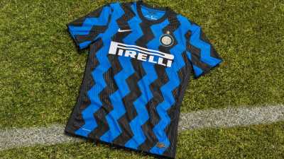 Inter, presentata la prima maglia 2020/21: sarà a zig-zag